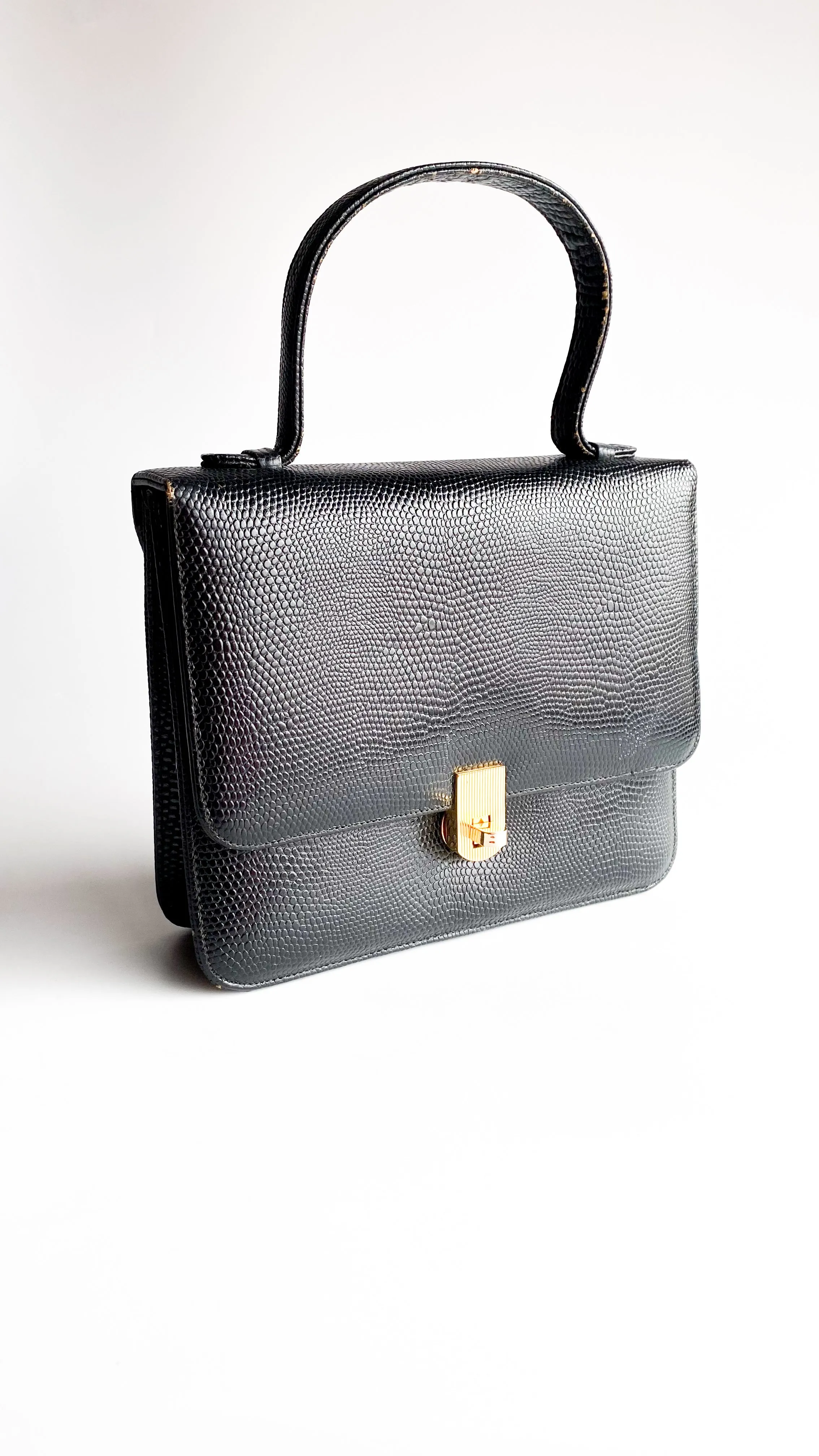 1960s Simple Black Textured Handbag