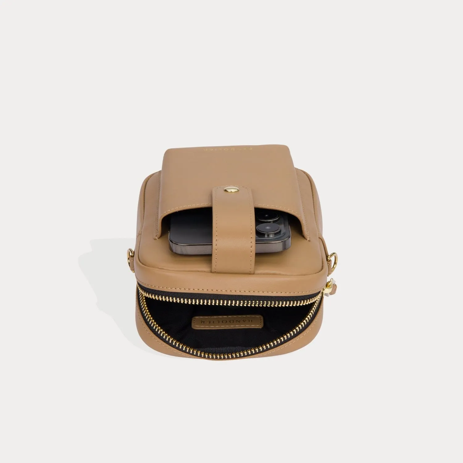 Stylish Tan and Gold Dillon Bag - Fashionable Handbag for Everyday Use