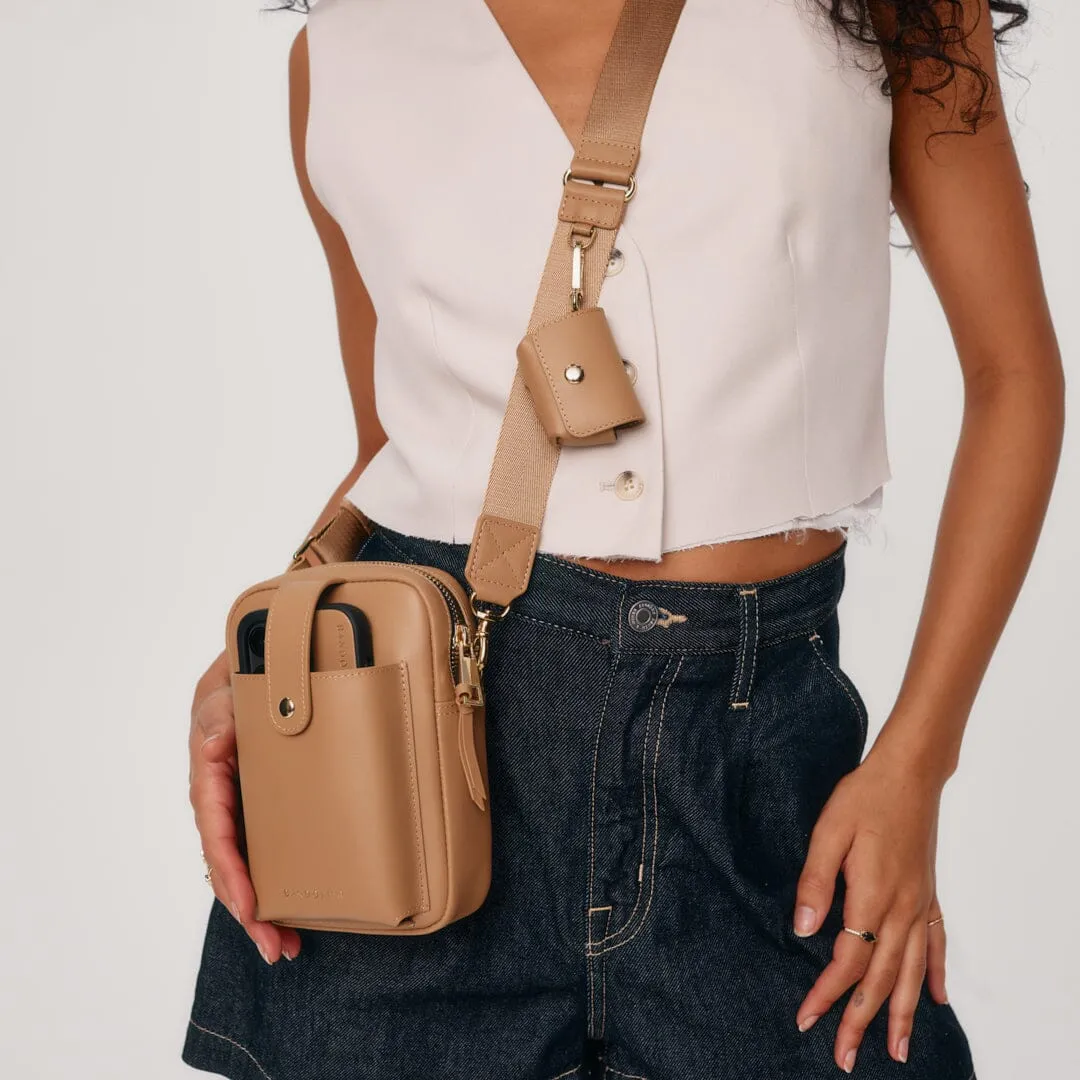 Stylish Tan and Gold Dillon Bag - Fashionable Handbag for Everyday Use