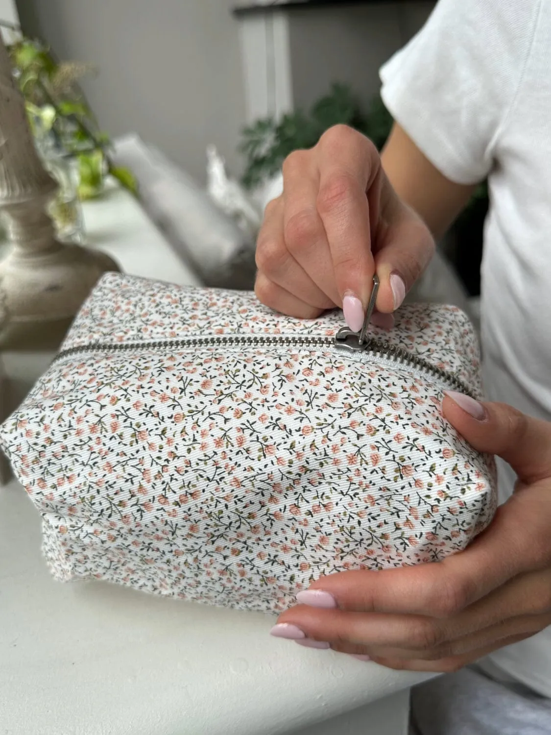 Floral Mini Makeup Bag