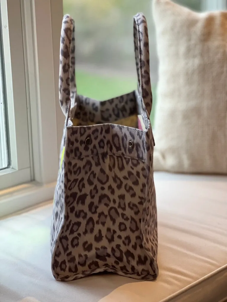 Midi East West Bag: Grey Leopard