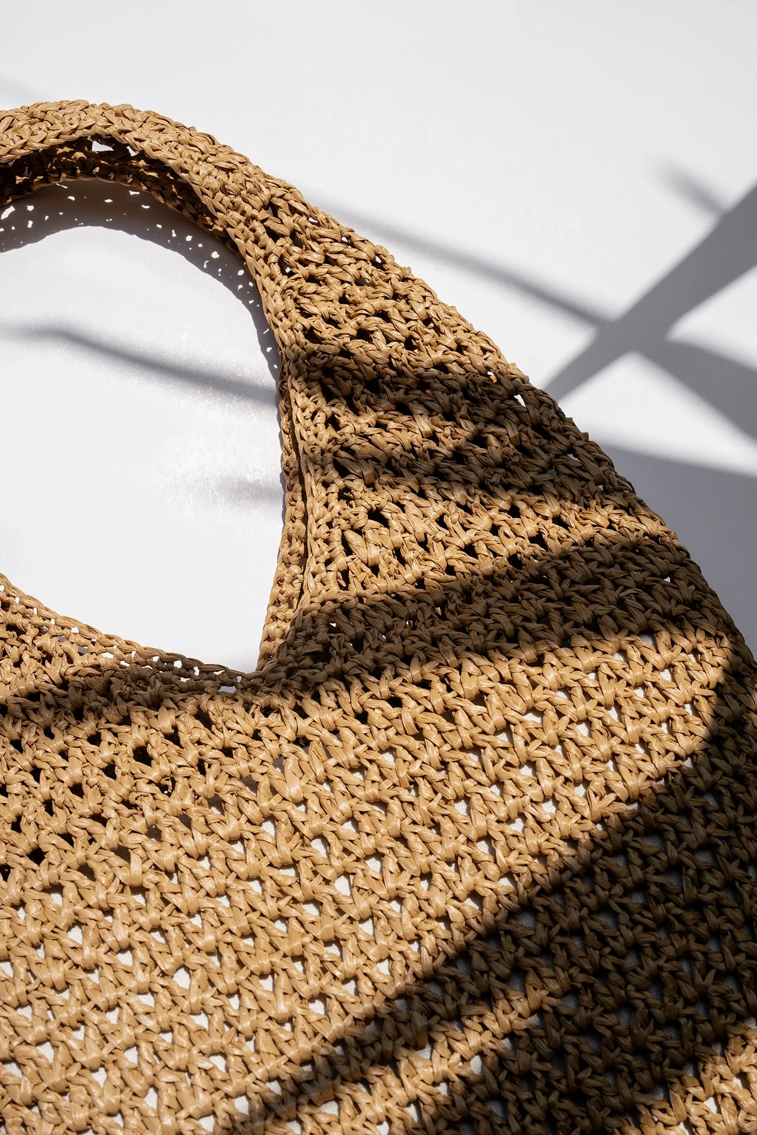 Raffia Daphne Tote Bag