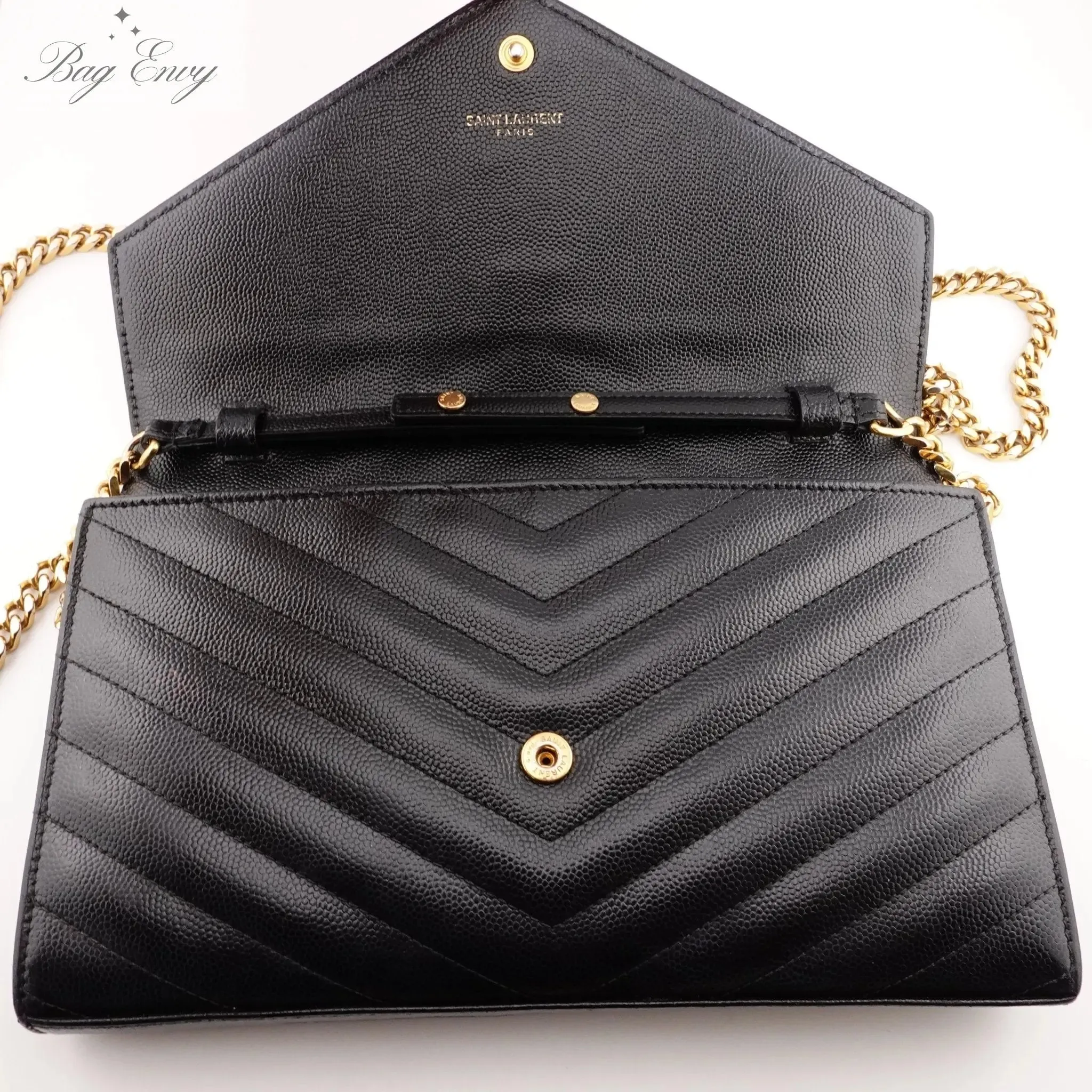 SAINT LAURENT Grain de Poudre Chevron YSL Chain Bag